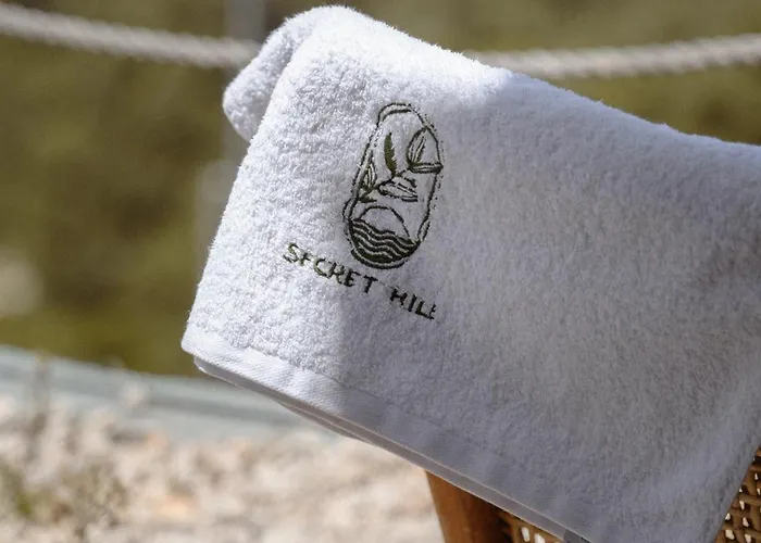 Hotel Secret Hill Athánion