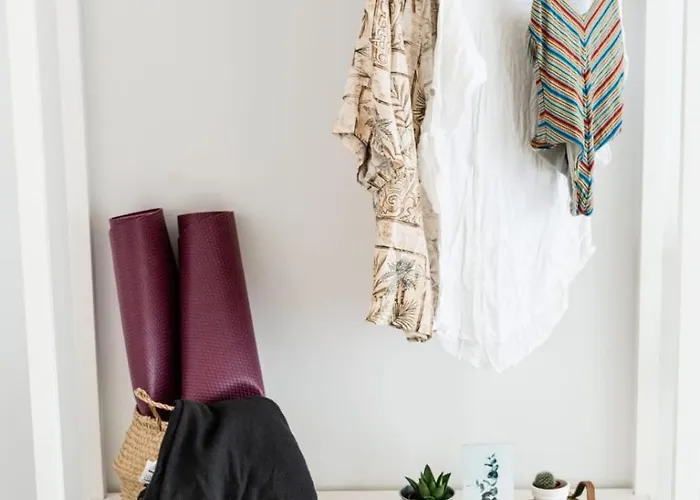 Secret Hill Athánion